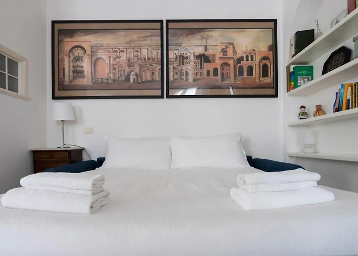 Italianway Easy - Volta 20 Apartment *